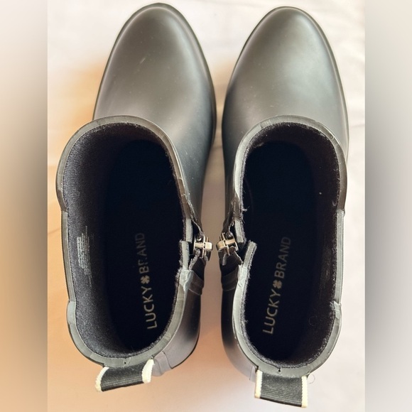 Lucky Brand Women’s Bunita Ankle Rain Bootie Size 8M - Picture 9 of 11